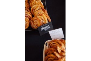 25 mini-roulés jambon emmental